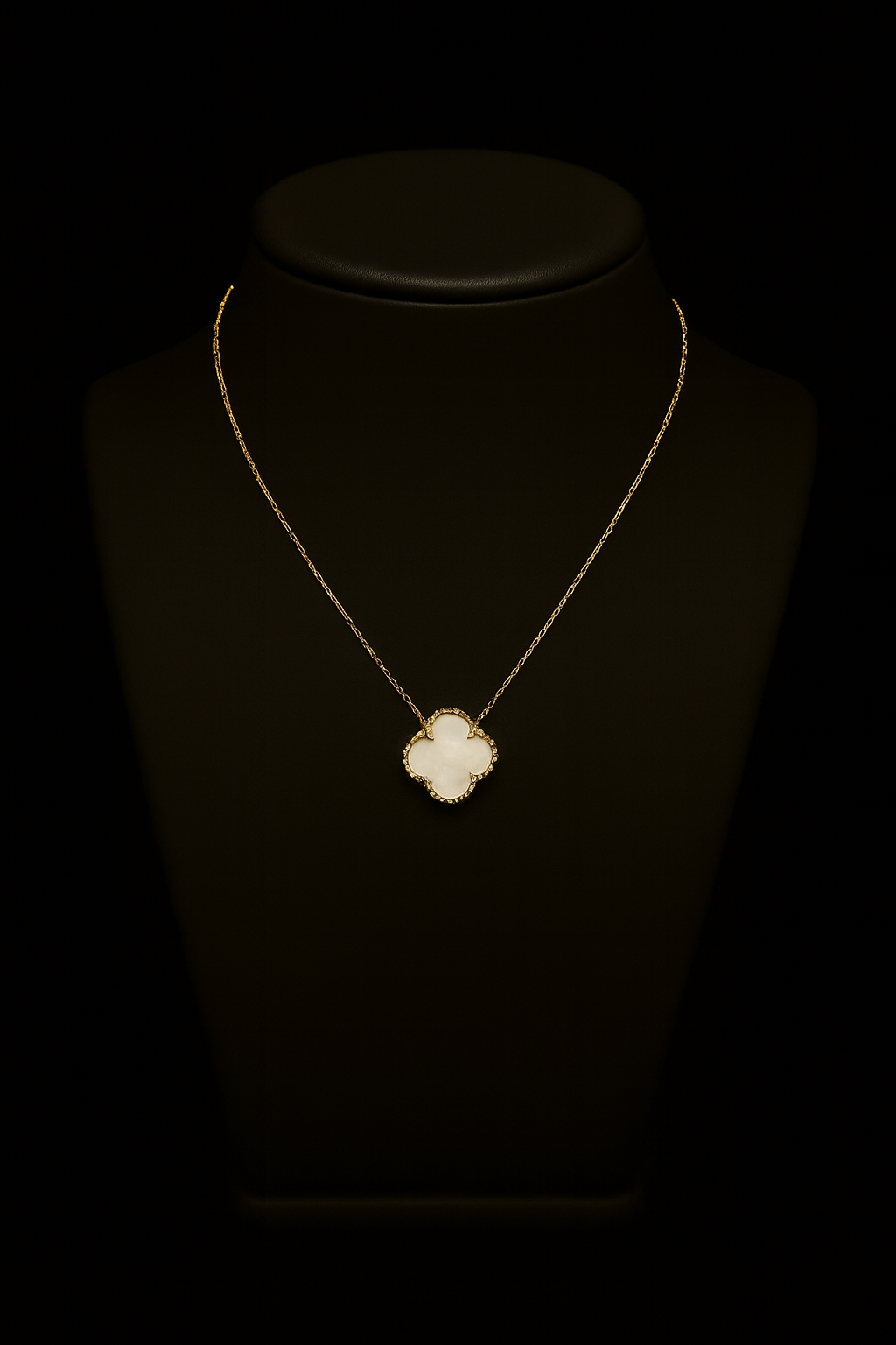 Cadena dama 9