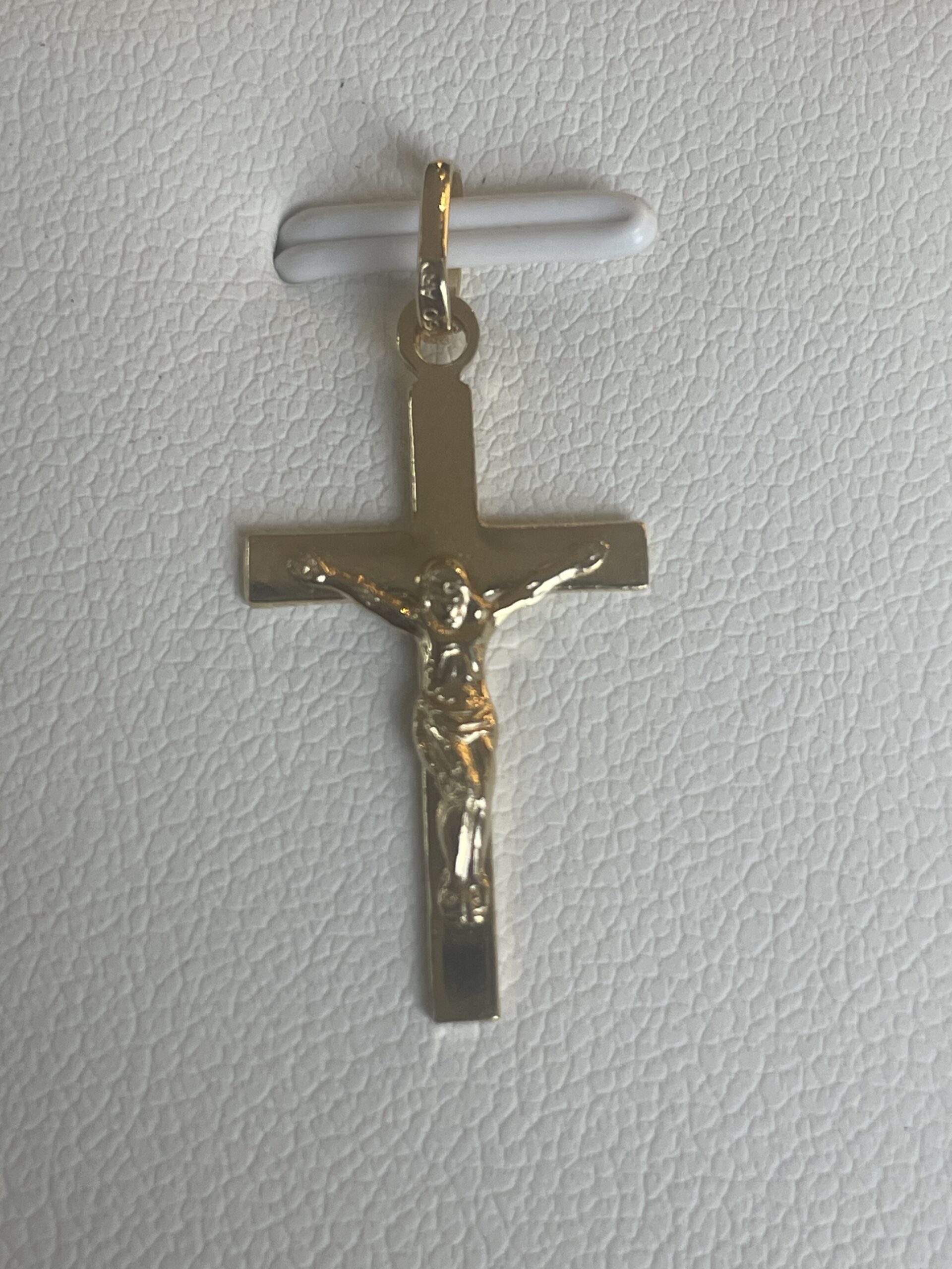 Dije Cristo Crucificado